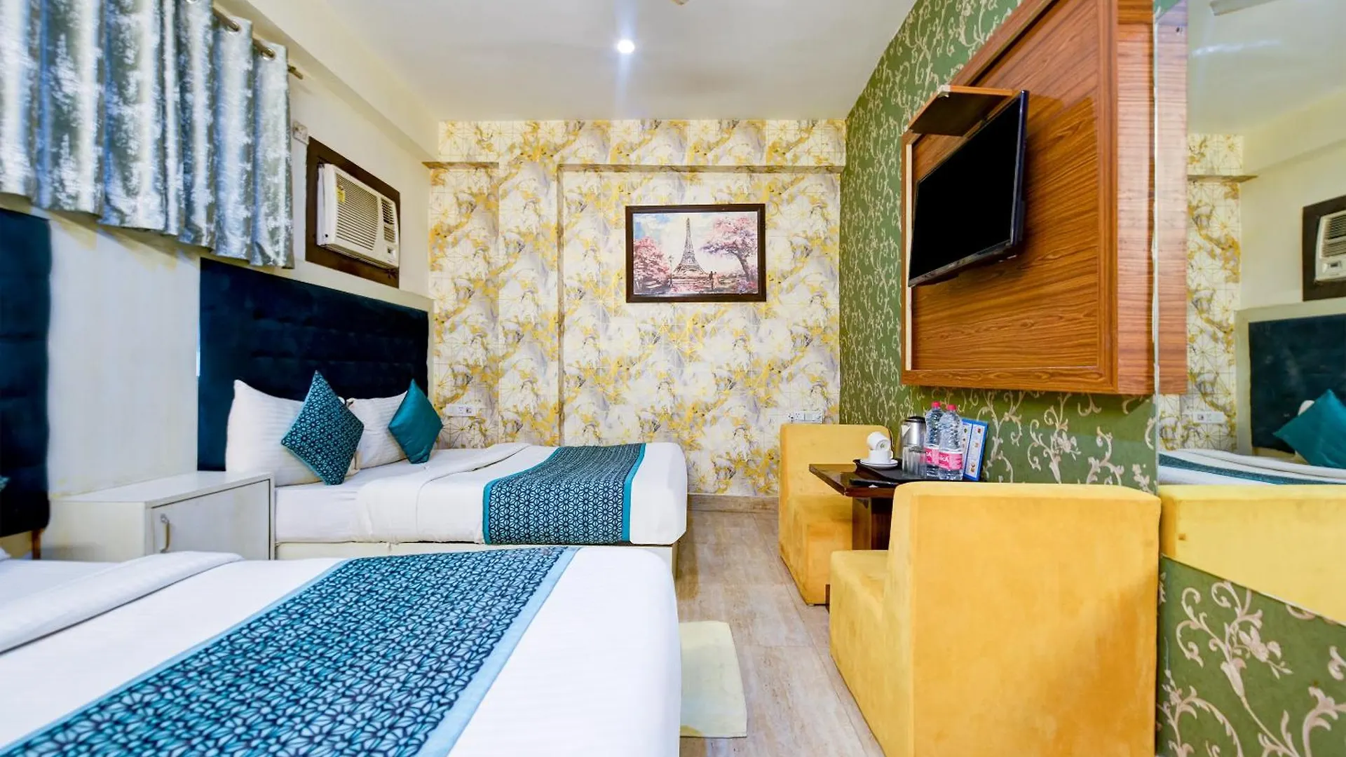 Hotel Sky Plaza At Delhi Airport New Delhi Bed & Breakfast